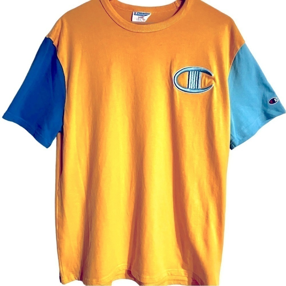Champion Men’s yellow and blue color block t-shirt inSize  Large